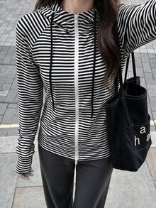 Comfortcana Women's Black And White Mint Green Navy Blue Striped Back To School College Style Casual Sweatshirt Autumn - Black and White - View 5