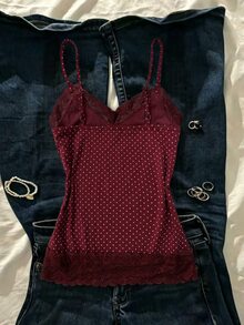 IslaSuriya Summer Slim Fit Lace Trim Camisole - Red - View 2