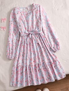SHEIN Vintaside Kids 青少年女孩秋季休閒優雅度假洋裝 寬鬆圓領泡泡袖荷葉邊花卉印花雪紡中長蛋糕裙 女孩洋裝 - 藍色 - 查看 2