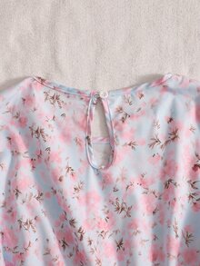 SHEIN Vintaside Kids 青少年女孩秋季休閒優雅度假洋裝 寬鬆圓領泡泡袖荷葉邊花卉印花雪紡中長蛋糕裙 女孩洋裝 - 藍色 - 查看 7
