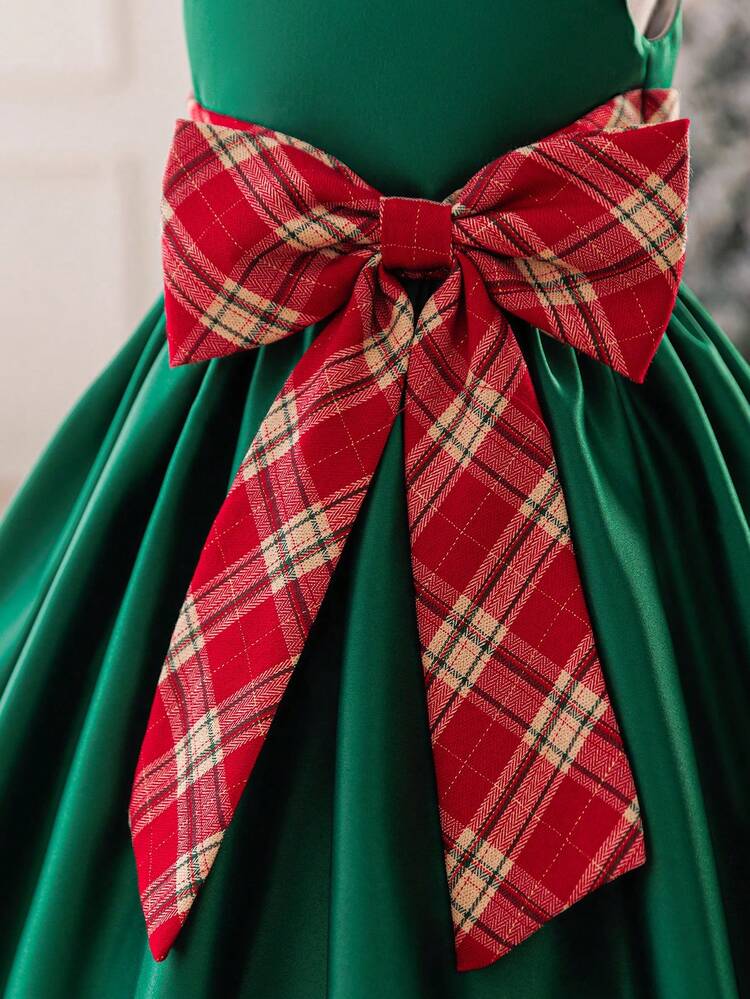 green and red dress for christmas Glamorique Kids Girls' With Gingham Bow, Large Skirt, Sleeveless Dress Christmas, Birthday Party, Dinner, Wedding , High-End Satin Princess Dress Size:M(36)