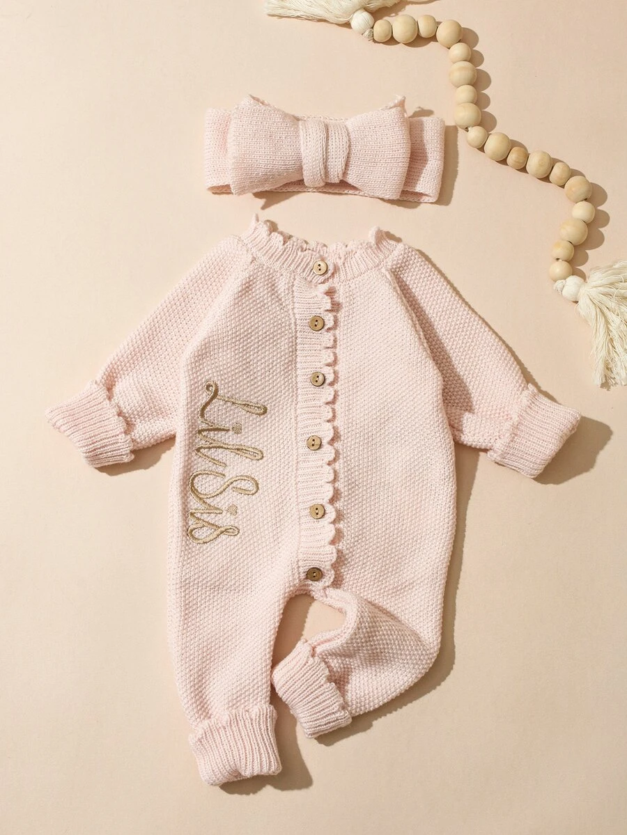 SHEIN 2件組「Little Sister」刺繡新生女嬰攝影套裝，針織連身褲羅馬裝配蝴蝶結髮帶，柔粉色，秋季可愛款