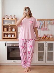 Slumberry CURVE Set Piyama Ukuran Besar Motif Garis-Garis Hati dan Pita INS yang Manis dan Imut, Leher Bulat, Nyaman, dan Longgar, Rajutan, Ukuran Plus - Berwarna merah muda - View 3