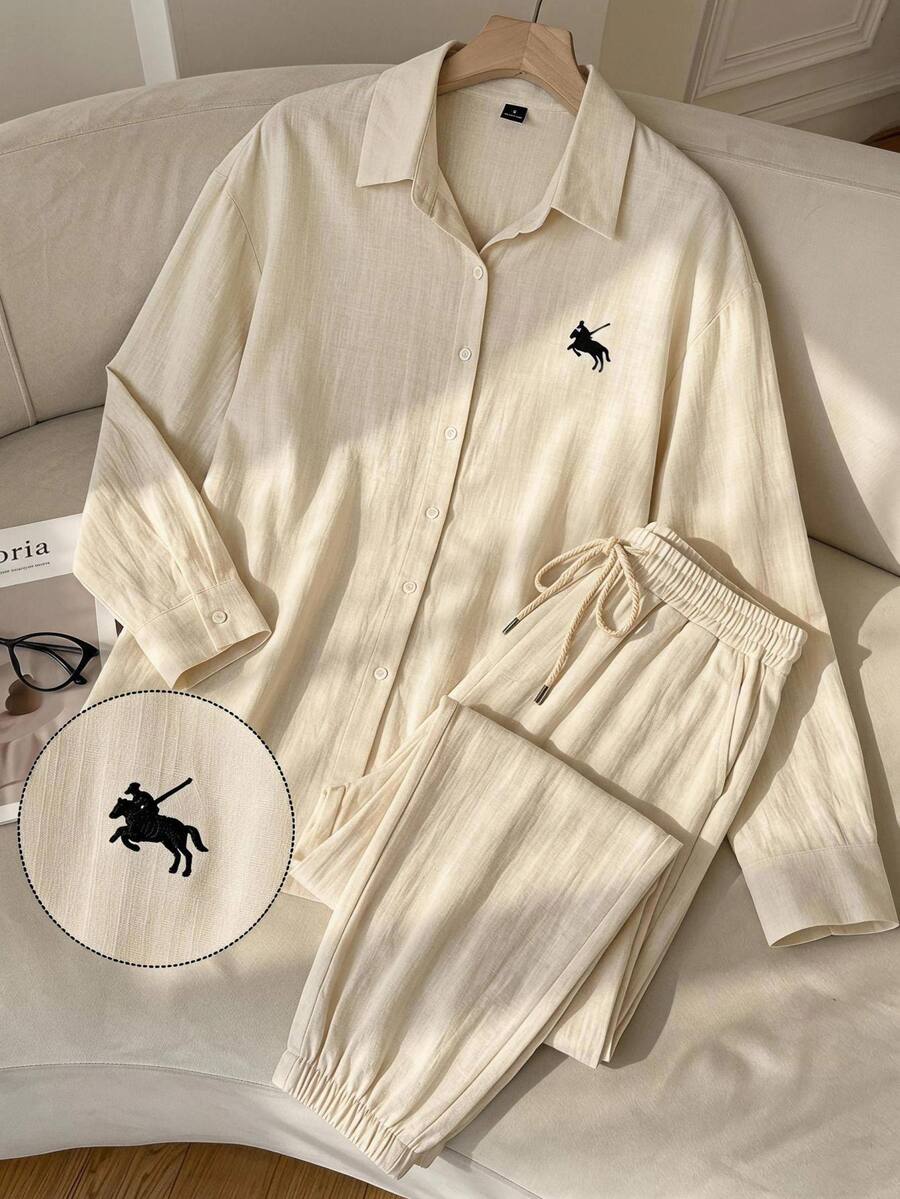 SHEIN LUNE 大尺碼女款馬術印花落肩長袖上衣與長褲兩件套 正式休閒居家辦公早午餐 米色秋季 - 杏色 - 查看 1