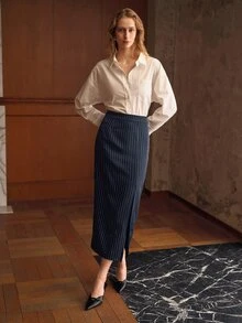 MOTF PREMIUM ELEGANT MINIMALIST STRIPED PRINT SKIRT - Navy Blue - View 1