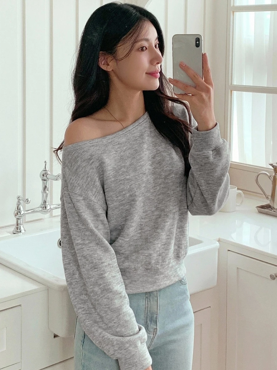 DAZY 女款寬鬆版型不對稱肩長袖T恤 - 灰色 - 查看 1