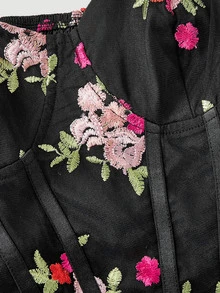 SHEIN MOD 女款復古性感刺繡黑色花卉束腰上衣，優雅誘人胸衣吊帶背心，適合夜晚外出約會派對，春假度假、萬聖節 - 黑色 - 查看 4