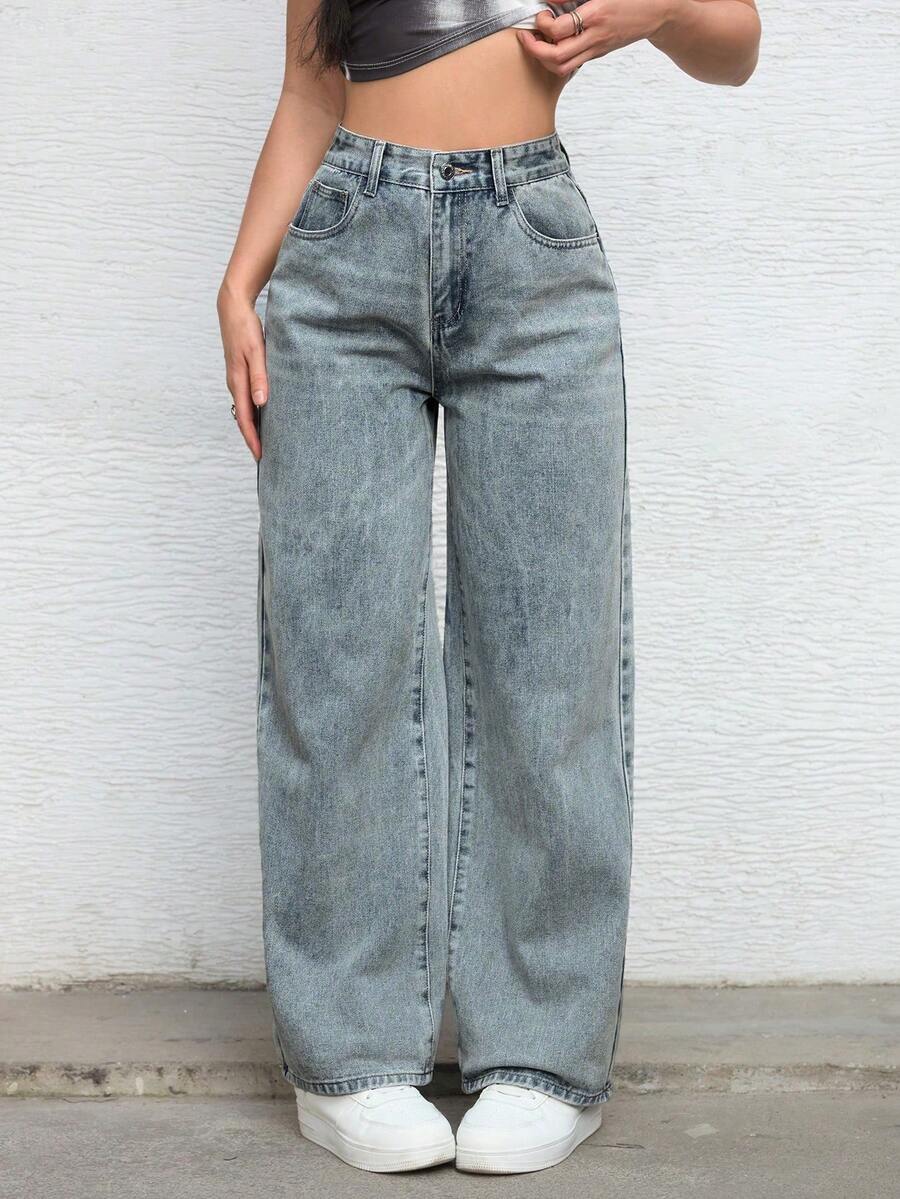 Women's Button Front Pocket Simple Design Casual Denim Jeans - Light Wash - View 1