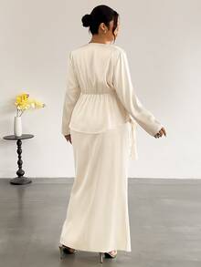 Firerie Conjunto de 2 Peças Plus Size Feminino com Blusa de Manga Longa Gola Canoa Cor Sólida e Saia Elegante Curva Casual para Casamento Jantar Convidada Formal Festa Coquetel Branco - Damasco - Visão 3