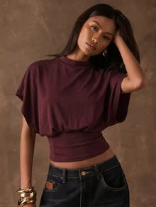 SHEIN BAE Solid Color Casual Minimalist Style Burgundy T-Shirt,Chic Autumn Summer Top,Versatile For Night Out,Commute,,Gathering,Party,Y2K,Shiny & Elegant - Multicolor - View 1