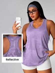 SHEIN Rhythm Era Regata Esportiva Casual Fitness com Estampa Camuflada para Mulheres Plus Size - Lavanda - Visão 9