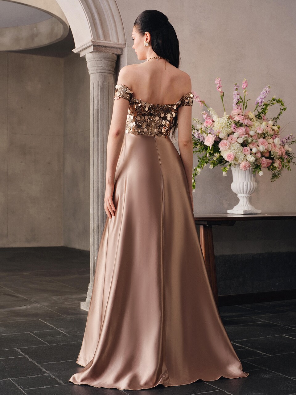 Anewsta Affair Shoulder Large Round Sequin Patchwork Silk Satin Evening Gown