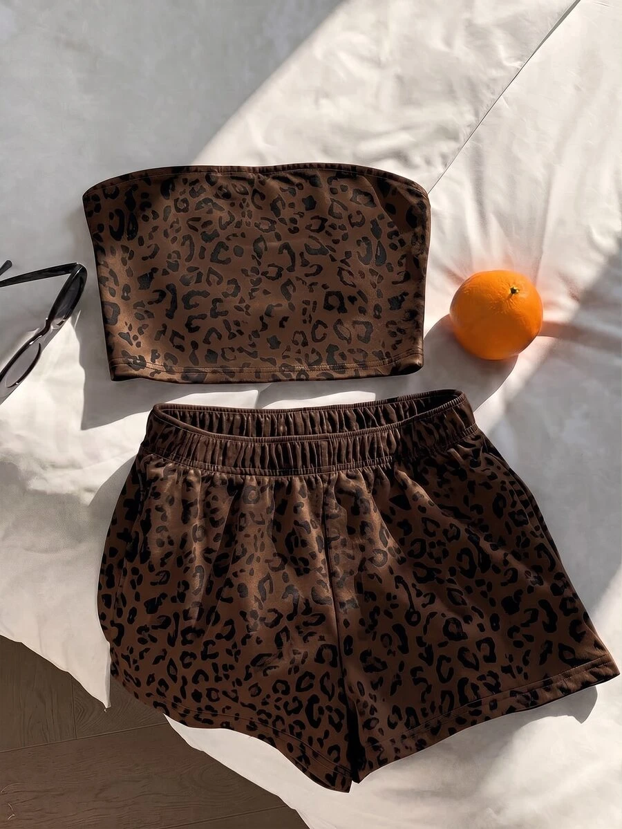 Comfortcana Plus Size Streetwear Leopard Print Bandeau Top And Shorts 2 Pieces Set - Multicolor - View 1