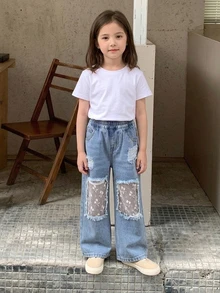 Dazy Kids Young Girls Lace Patchwork Distressed Wide Leg Jeans - Light Wash - View 5