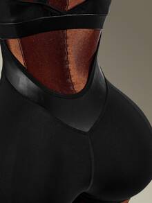 Amplova Solid Color Backless Sports Romper High-Elasticity Breathable Coated Faux Leather Patchwork Sexy Backless Gym Running Fitness Going Out Deep V - Black - View 9