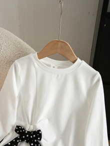 SHEIN 女童韓系簡約不對稱下擺蝴蝶結裝飾圓領長袖T恤 白色百搭秋季疊穿上衣 - 彩色 - 查看 6