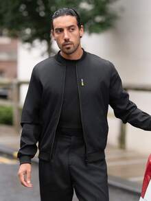 YOUESAWY YOUESAWY Jaket Bomber Pria Warna Hitam dengan Lengan Panjang Reguler dan Penutup Resleting untuk Pemakaian Sehari-hari, Musim Gugur - Hitam - View 3