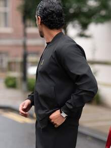 YOUESAWY YOUESAWY Jaket Bomber Pria Warna Hitam dengan Lengan Panjang Reguler dan Penutup Resleting untuk Pemakaian Sehari-hari, Musim Gugur - Hitam - View 5