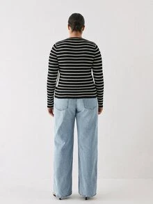 YARNWELL Plus Size Women's Striped Crew Neck Long Sleeve Cropped Pullover Sweater - Black and White - View 2