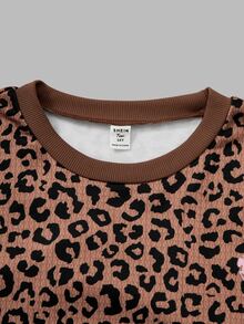 SHEIN 青少年女孩V領字母印花連帽衛衣與工裝褲休閒兩件套 - 棕色 - 查看 4