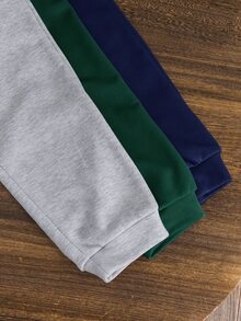 SHEIN 兒童 3 件組青少年男孩休閒字母印花運動褲套裝 時尚慢跑褲 Joggers 運動長褲組合 聖誕 秋季服飾 校園穿搭 - 彩色 - 查看 4