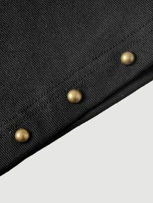 SHEIN MOD شورت نسائي مزين بالمسامير بأسلوب بانك كاجوال متعدد الاستخدامات للارتداء اليومي والخروج ليلاً باللونين الأسود والذهبي للصيف والهالوين والعودة إلى المدرسة - الأسود - مشاهدة 4