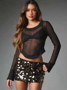 MISSGUIDED Crop top lengan panjang berbahan jala transparan dengan leher bulat dan manset lonceng melebar, sempurna untuk dikenakan saat pesta malam hari atau sebagai lapisan tambahan. - Hitam - View 4