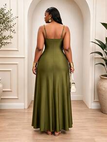CurvyTilda 大码女式纯色褶皱腰喇叭下摆细肩带连衣裙、半正式连衣裙、优雅茶会连衣裙、飘逸巡航女装 - 軍綠色 - 查看 3