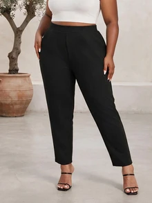 CurvyTilda Plus Slant Pocket Carrot Pants Fall - Black - View 3