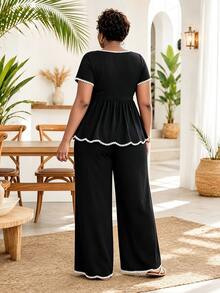 CurvyTilda Plus Size Women's 2-Piece Set Wave Heart Short Sleeve Colorblock Cinched Waist A-Line Hem Casual Commuter Outfit, Spring/Summer Style, Suitable For Daily Casual And Commuter Wear, For Apple And Rounded Body Shape - Black and White - View 2