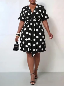 Veslaya Plus Size French Polka Dot Print Front Knot Ruched Dress - Black - View 1