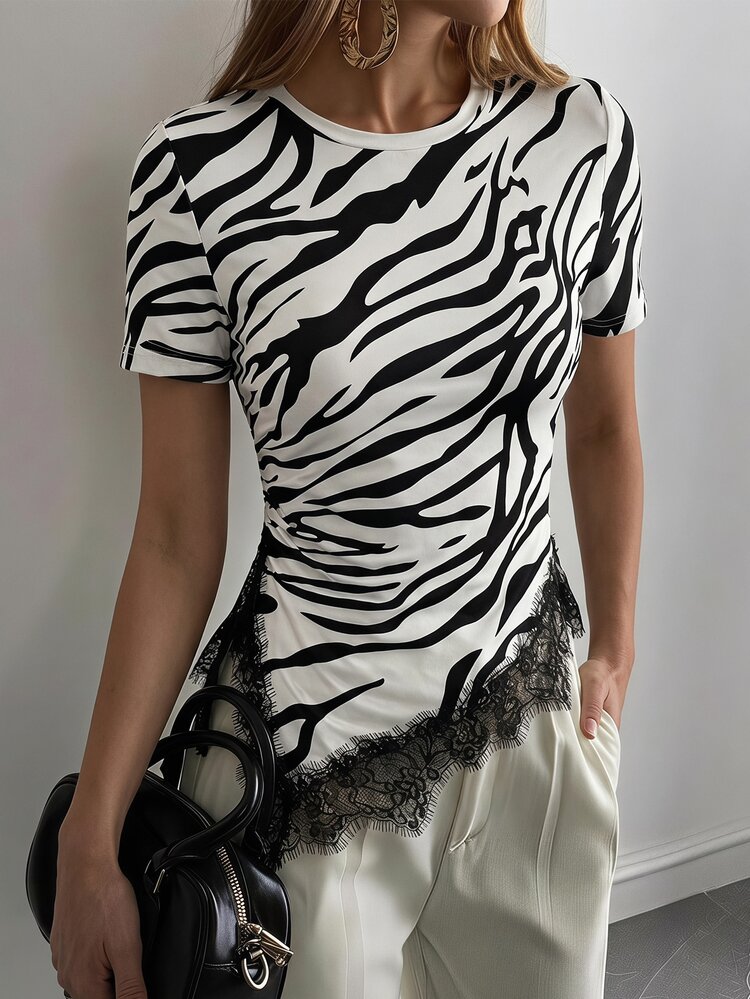 Camiseta ajustada elegante negra para mujer, blusas casuales de manga corta para verano con cintura ceñida, dobladillo asimétrico y ribete de encaje para vacaciones - Multicolor 2 - Añade 1