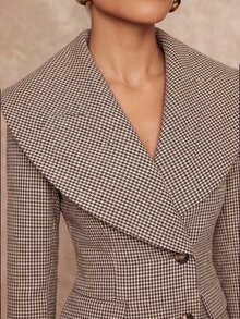 Lumalex Blazer Wanita Berstruktur dengan Kerah Lebar, Pinggang Ramping, Bantalan Bahu, dan Lengan Panjang, Model Musim Gugur Terbaru - Khaki - View 6