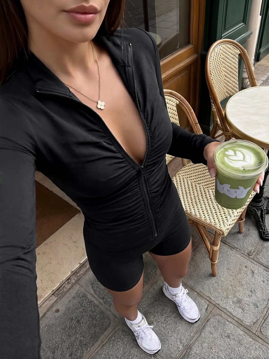 Eassivo Women's All-Season Casual Minimalist Energetic Ruched Slim Fit Sports Jacket - Black - View 1