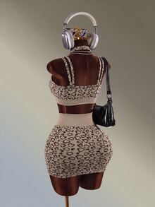 Mistrie Women's Heart Print Criss-Cross Halter Tank Top And Skirt Sports Set - Coffee Brown - View 7