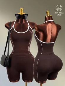 Mistrie Seamless Sports Yoga Tank Top & Shorts Set/Contrast Color Lines/Waistband Fold/Fashionable & Sexy/Comfortable - Coffee Brown - View 1