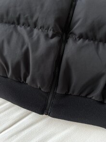 SHEIN 青少年女孩秋冬款簡約舒適時尚寬鬆短版粉色抓絨內裡立領填充外套 - 黑色 - 查看 5