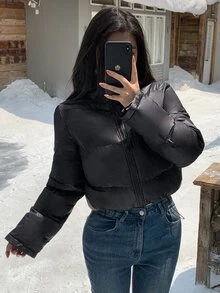 Livesso Mantel Musim Dingin Wanita Warna Hitam dengan Tudung, Tali Serut, Lengan Panjang, Tebal, Berbantalan, dan Dekorasi Saku, Longgar dan Empuk - Hitam - View 3