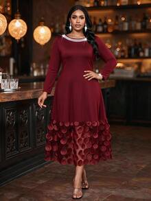 Fleurora Plus Size Women's Faux Pearl Decor Round Neck Long Sleeve Elegant Dress - Burgundy - View 5