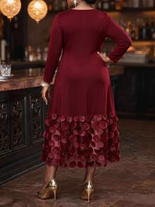 Fleurora Plus Size Women's Faux Pearl Decor Round Neck Long Sleeve Elegant Dress - Burgundy - View 2