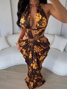 SOLERSUN Women's Elegant Summer Brown Floral Cut-Out Backless Ruched Bodycon Maxi Dress, Halter Neck Boho Y2K Cocktail Party Evening Gown For Vacation Beach, Trending Sexy Chic Backless Design, Random Floral - Coffee - View 8