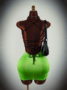 Amplova Gaun Mini Bodycon Ketat Berkerut dengan Tali Silang Motif Tengkorak Tanpa Punggung untuk Wanita, Cocok untuk Pesta Malam di Klub, Musim Panas, Warna Hijau dengan Motif Bunga - Hitam - View 5
