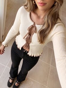 KARISMINA Cardigan Bergaris dengan Pita Krem di Bagian Depan, Cocok untuk Acara Kumpul-kumpul, Belanja, Gaya Urban, Kencan Malam, Brunch, Cardigan Elegan, Musim Gugur/Musim Dingin, Tahun Baru, dan Pakaian Musim Dingin. - Krem - View 7