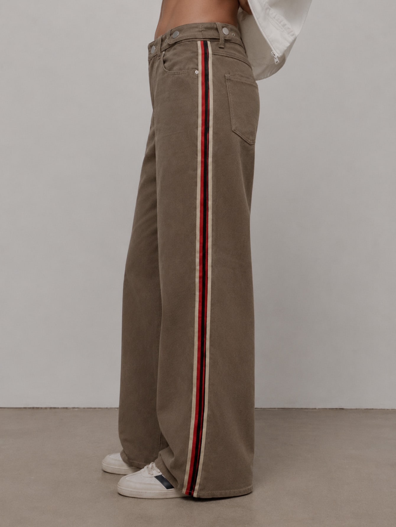 Brown Wide-Leg Jeans With Contrast Side Tape, view 4