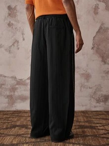 Vientiro Black Striped Trousers With Pocket Detail Relaxed Fit Casual Pants For Everyday Wear
Stylish Striped Black Pants - Black - View 7