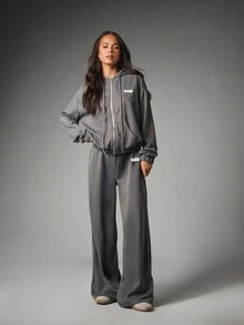MISSGUIDED Six Waffle Knit Full-Zip Sweatshirt With Drawstring Hood Oversized Fit Long Sleeve Label Patch Casual Autumn Winter Lounge Top - Grey - View 4