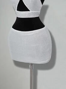 SHEIN ICON Women's Solid Color Hollow Out Glitter Fabric Halter Top And Low Waist Mini Skirt 2 Pieces Set - Silver - View 8