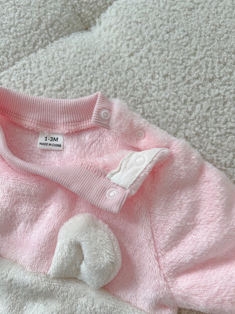 SHEIN Playful Pals Newborn Autumn/Winter Cute Cat Design Embroidered Crew Neck Long Sleeve Top And Elastic Waist Long Pants Double-Sided Flannel 2-Piece Fuzzy Set, Suitable For Casual Outings And Winter Versatile Wear - Pink - View 5