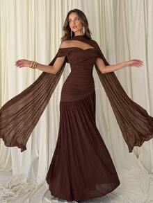 Aloruh Elegant Gray Minimalist Off-Shoulder Ruched Asymmetric A-Line High Slit Dress, Suitable For Weddings, Formal Events, Galas, And Cocktail Parties - Brown - View 7