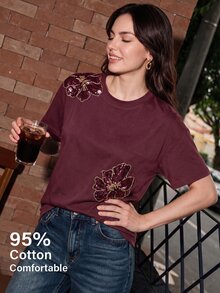 Anewsta 女款優雅亮片刺繡 95% 棉質酒紅色短袖圓領修身 T 恤，適合春夏秋日常穿著 - 酒紅色 - 查看 1